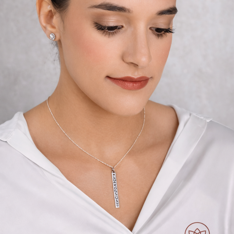 Colar plaquinha Abençoada